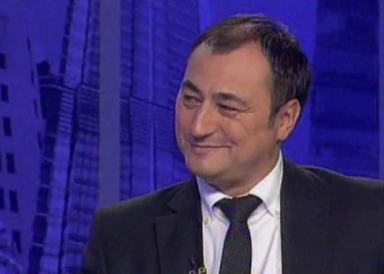 Palada îşi cere 